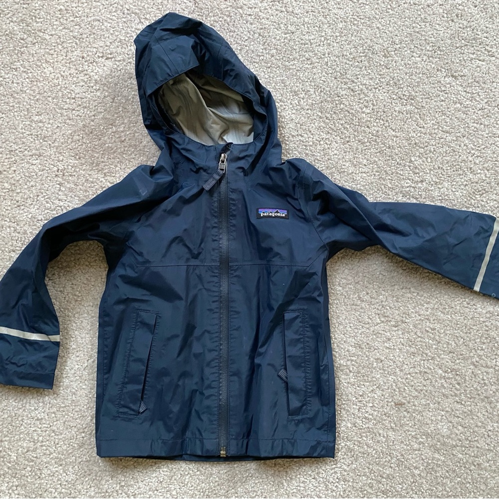 3T kids Patagonia Rain Coat